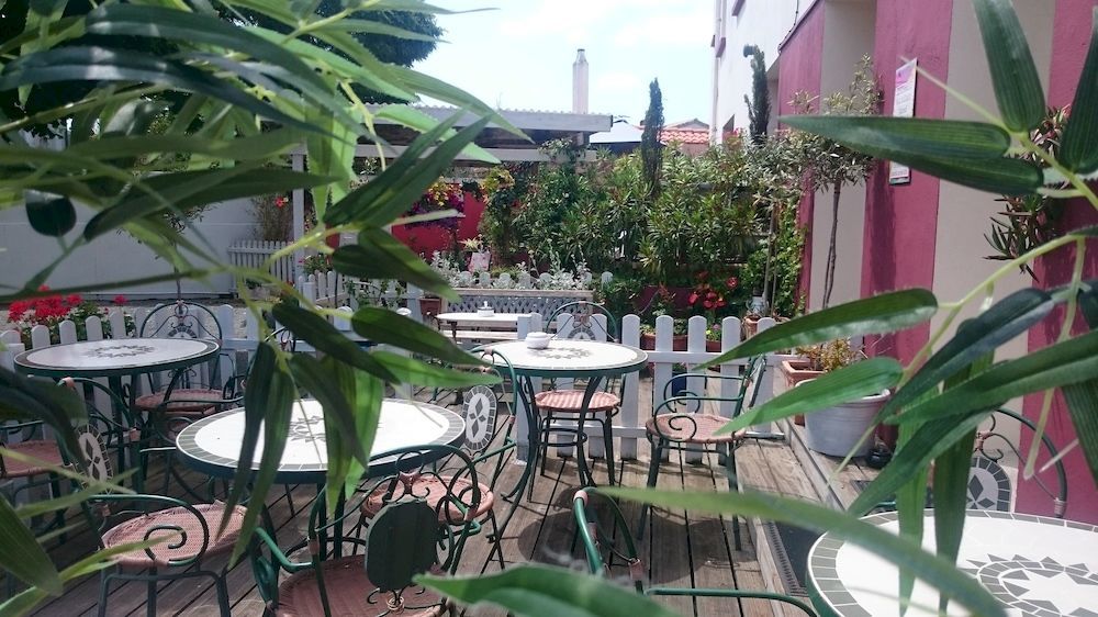 Hotel Les Rosiers Ла-Рошель Екстер'єр фото
